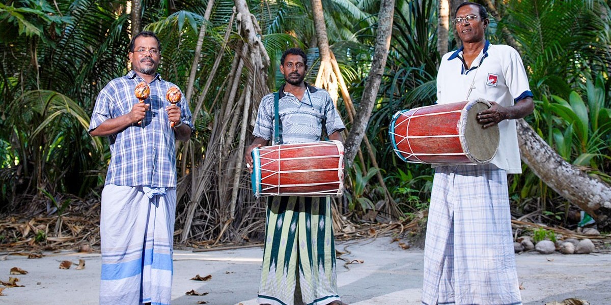 Dive into Culture: Top 5 Lungi Styles Celebrating Diversity and Tradition