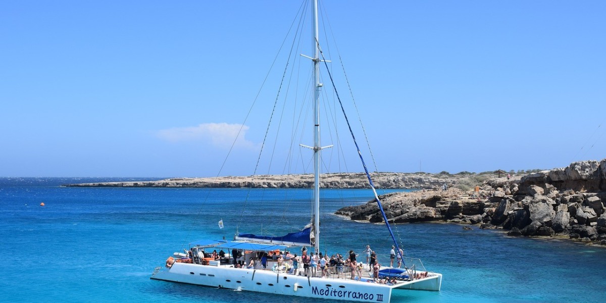 How Can I Plan a Memorable Catamaran Experience in Montego Bay?