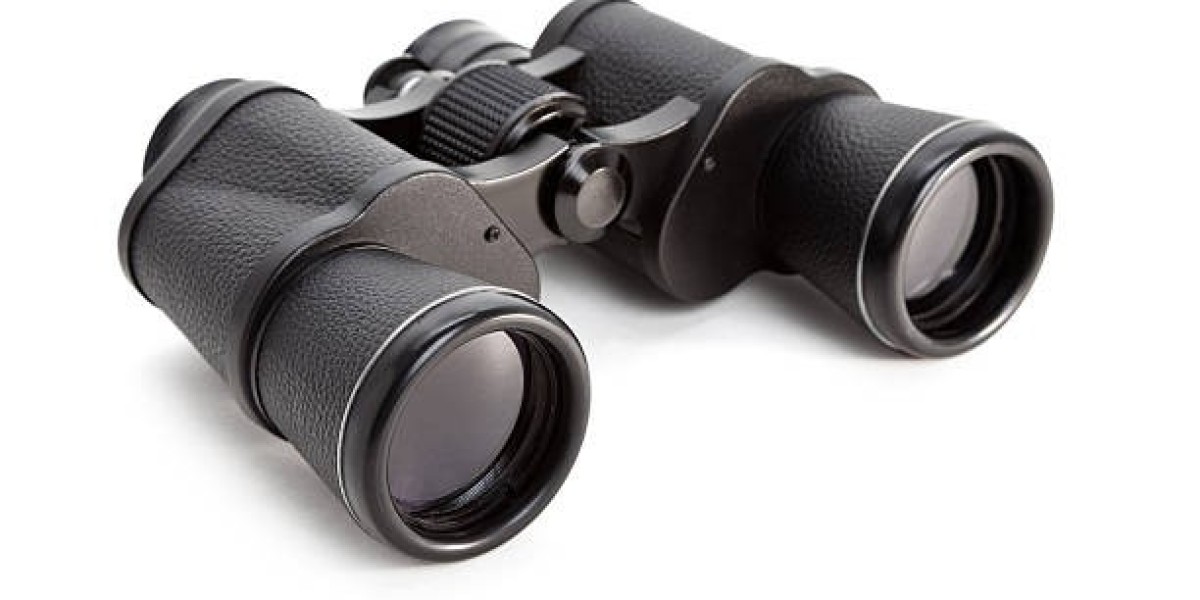 From the Grand Barrier Reef to the Rainforests: Best Binoculars for Wildlife Viewing in Australia