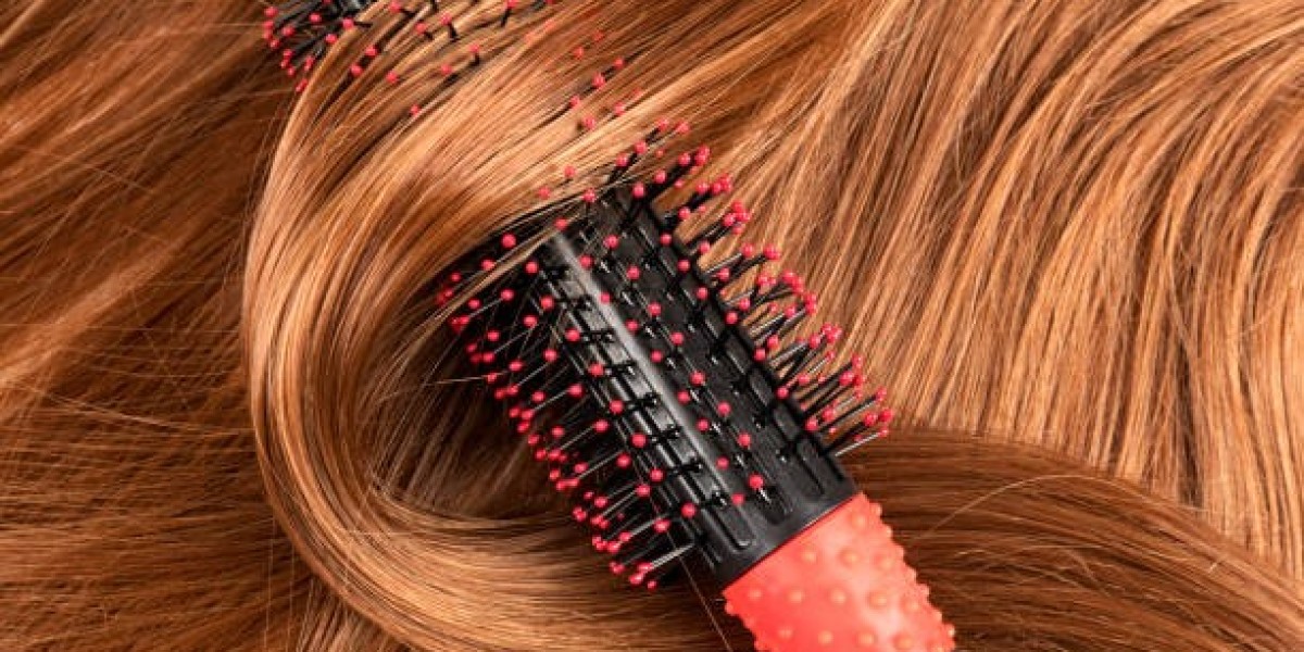 The Ultimate Guide to Finding the Best Hairbrush for Every Hair Type