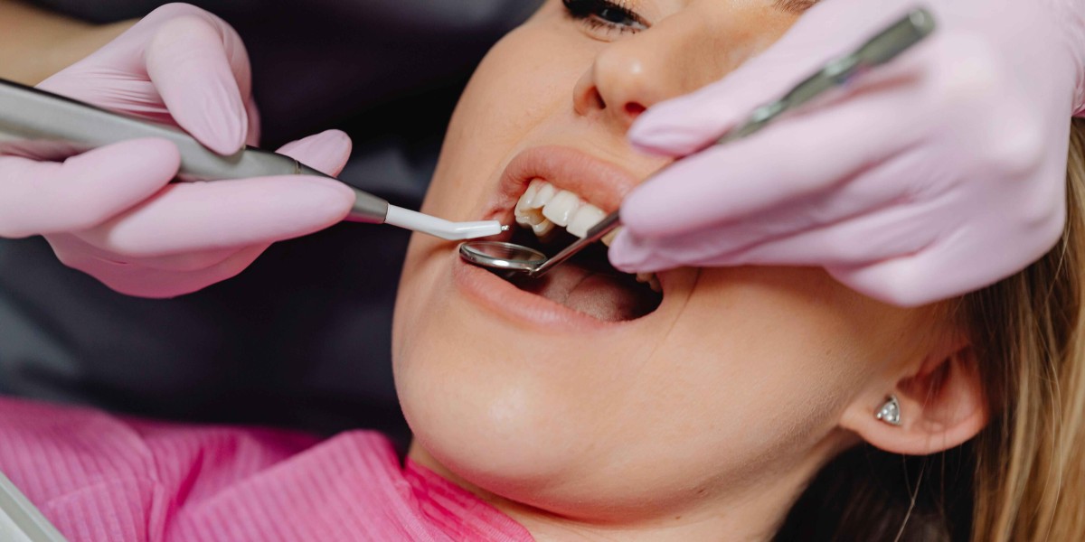Why an Emergency Dentist is Essential for Dental Health