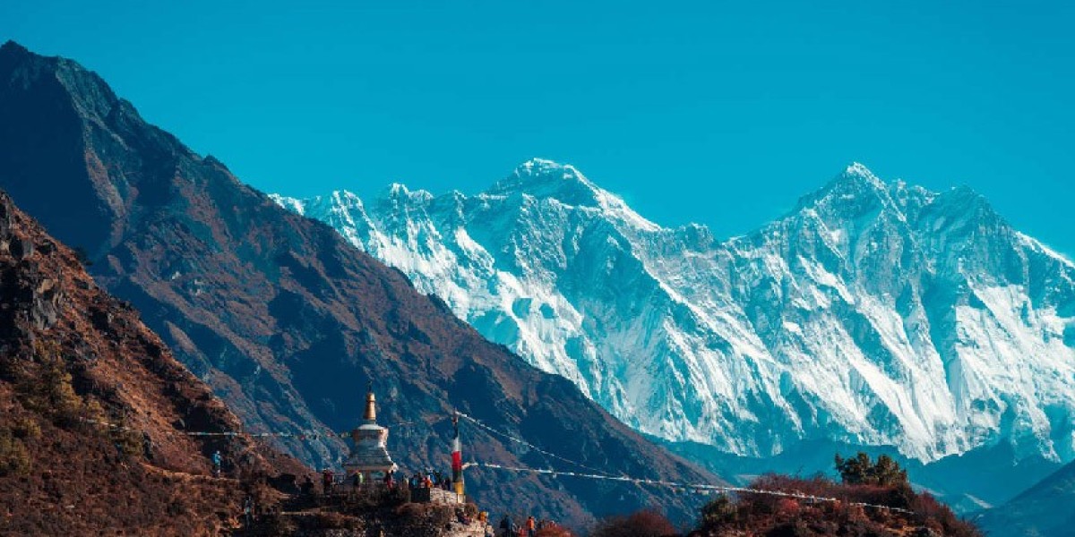 Exploring the Ultimate Himalayan Challenge: Everest Three Passes Trek