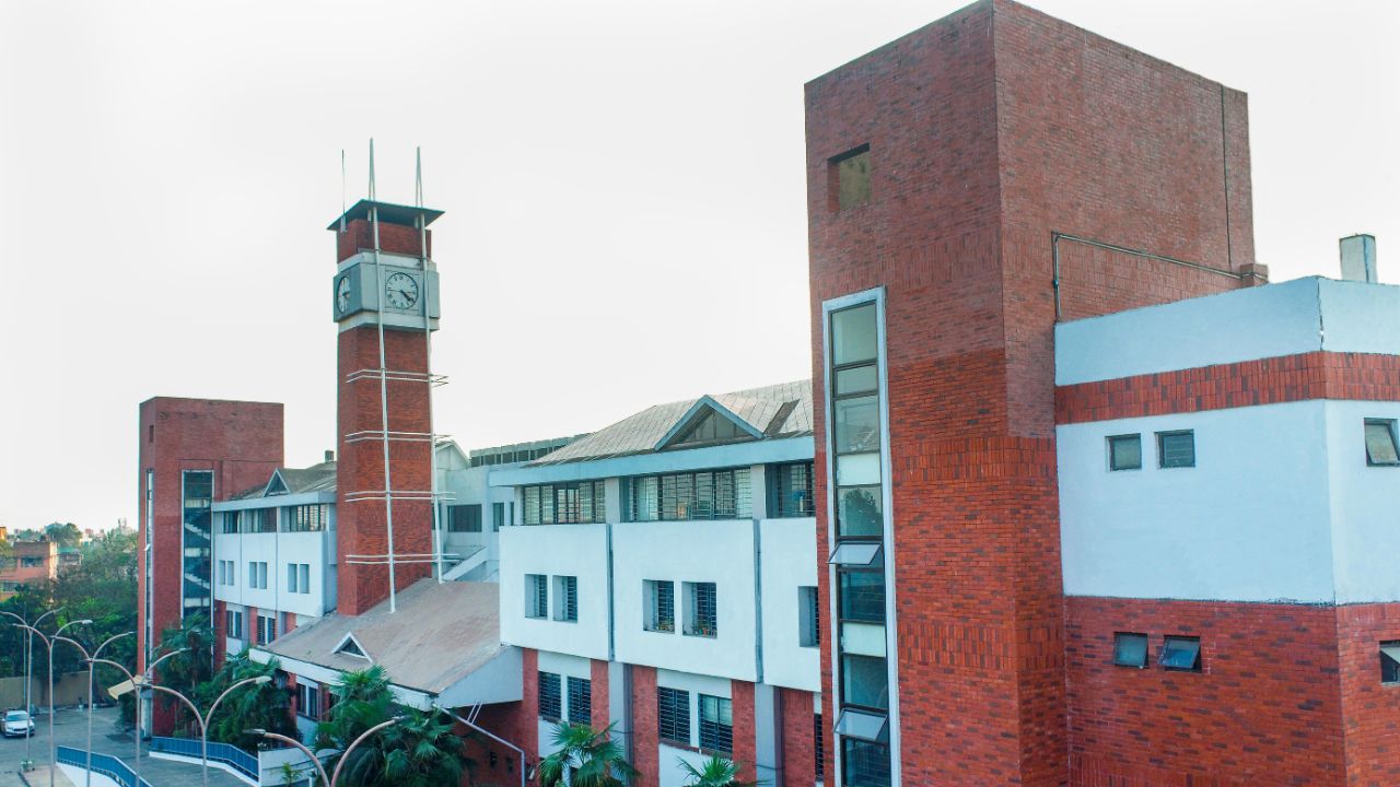 Admission Guide: South City International School