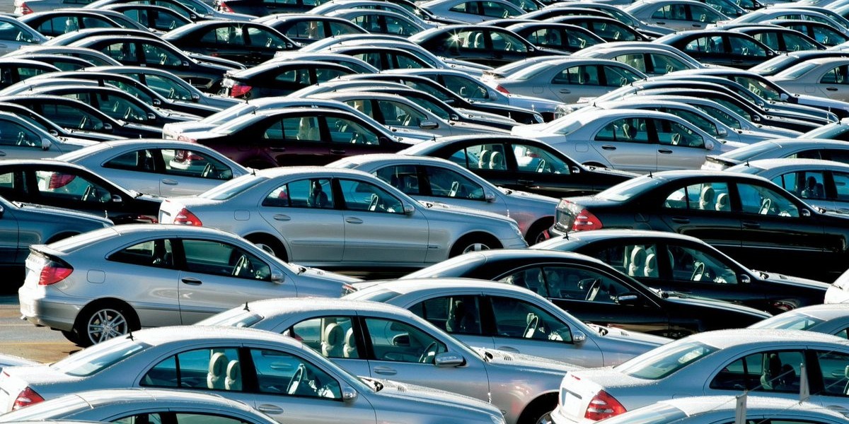 What to Avoid When Visiting Car Yards for a Used Car Purchase?