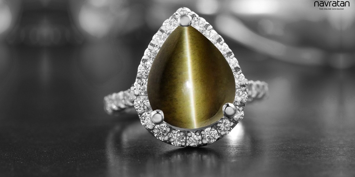 Beyond Beauty: The Value of a 1 Carat Cat's Eye Stone
