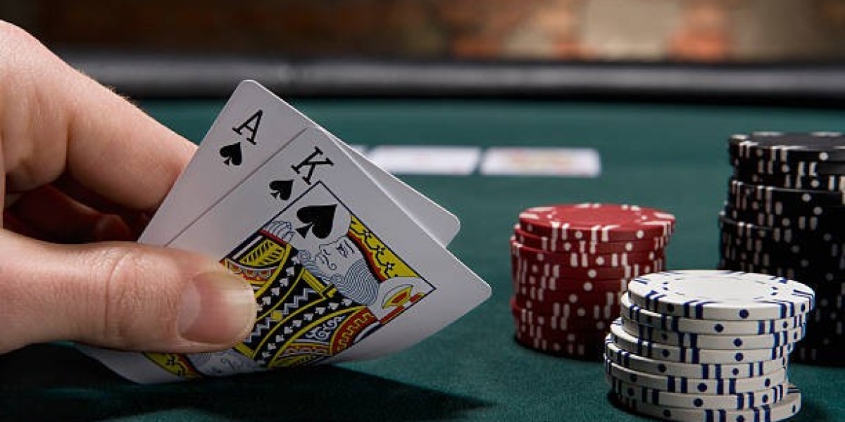 The Controversial World of Illegal Gambling in India