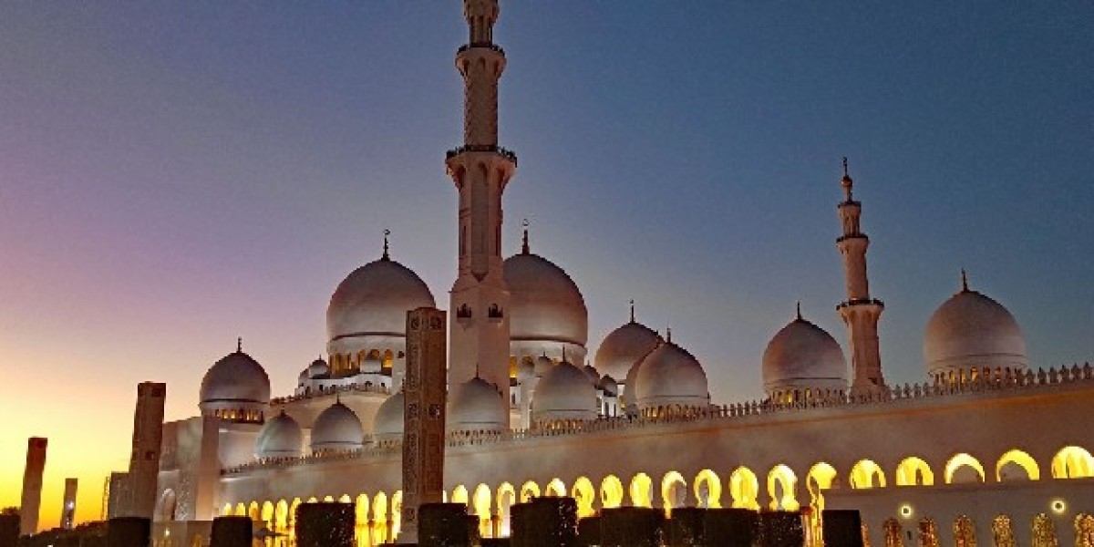Sacred Serenity: Journeying Through Grand Mosque in Dubai
