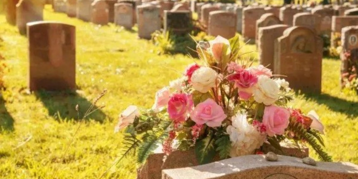 Finding Solace in Rancho Mirage: A Guide to Burial Services