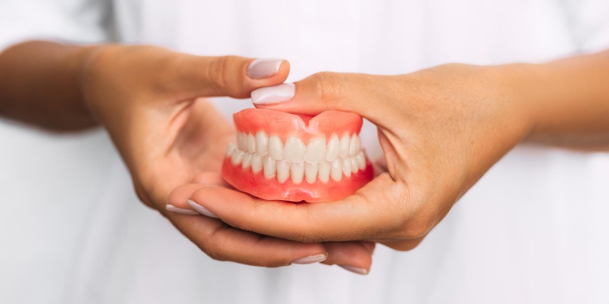 Understanding the Different Types of Dental Prostheses