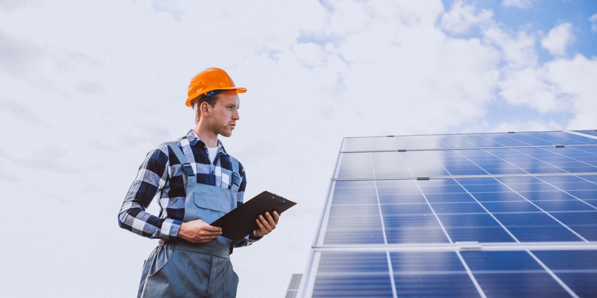 The Comprehensive Guide for Solar System Installation for Businesses in Pakistan