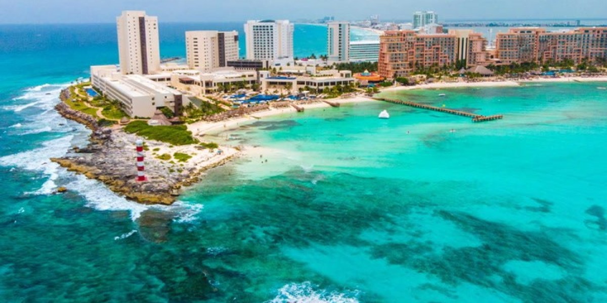 How Do Flight Prices to Cancun Compare During Peak vs. Off-Peak Seasons?