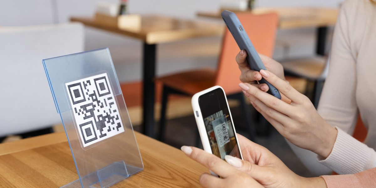 Boost Your Restaurant Business with QR Contactless Ordering System