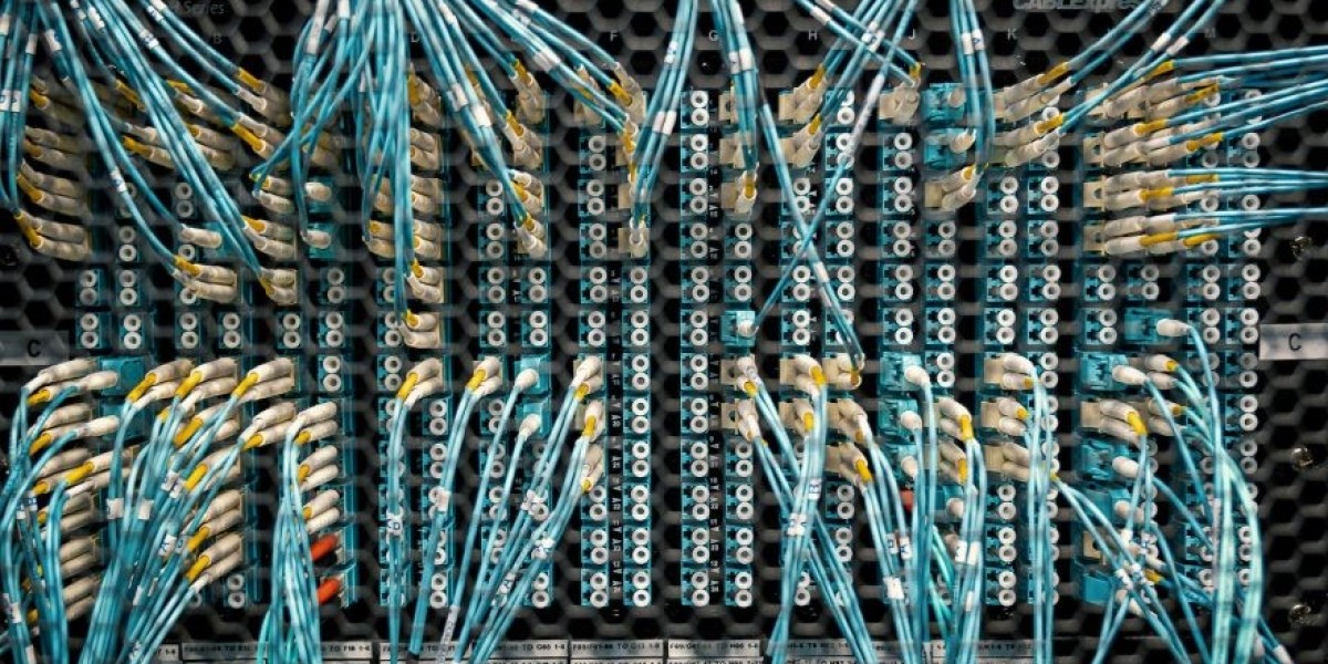 Guide to Optical Fiber Networks: Impact of Fiber Optic Networks on Our Lives