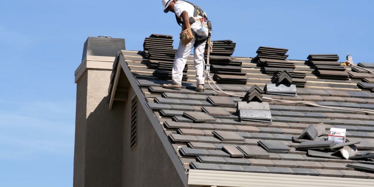 Signs That Indicate Your Metal Roof Needs Restoration