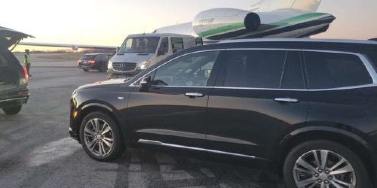 Luxury Airport Limo Service in Connecticut: Why IQ Transportation is Your Best Choice