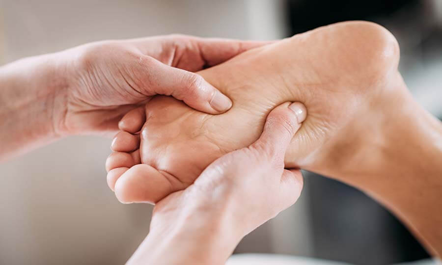 Comprehensive Guide to Neuropathy Therapy for Effective Relief - GAMESBAD BLOG