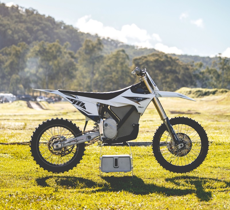 How to Equip Your Dirt Bike With the Right Plastics Kit – Australia Everyday Living