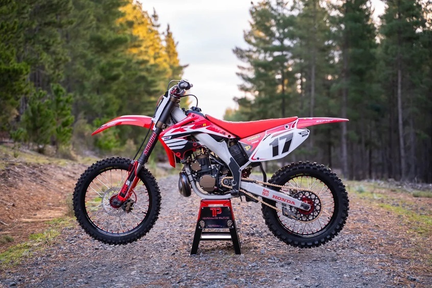 4 Types of Motocross Bike Stands: Important Features Explained - aLittleBitOfAll