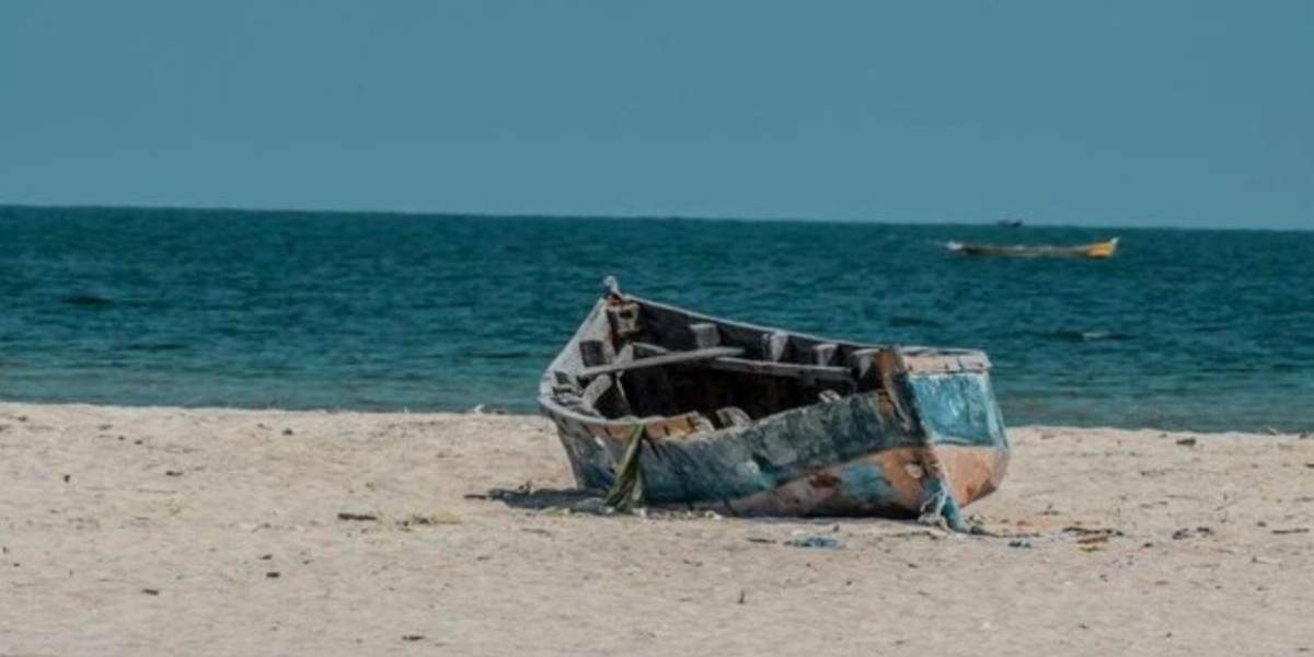 Dhanushkodi Beach: A Hidden Gem of History, Mythology, and Scenic Beauty