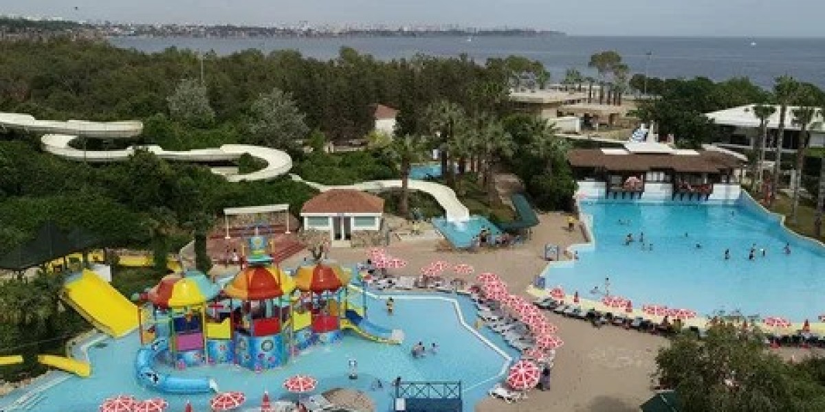 Adrenaline and Relaxation: Water Parks Near Fresno, CA