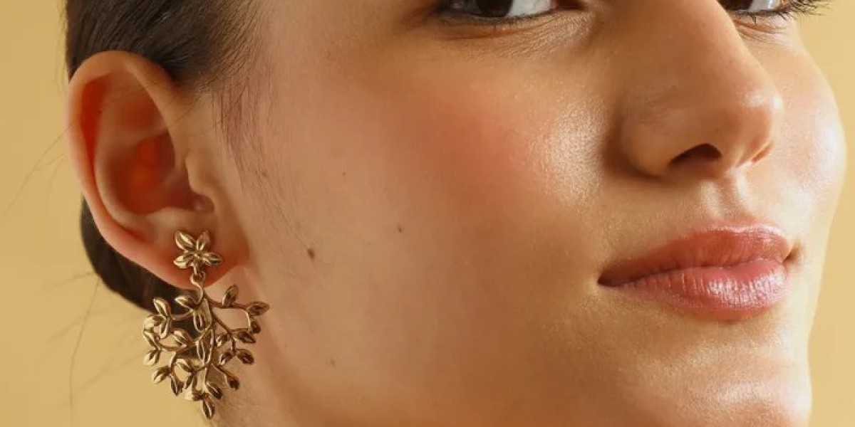 Studs to Danglers – Fashion Earrings for Every Woman