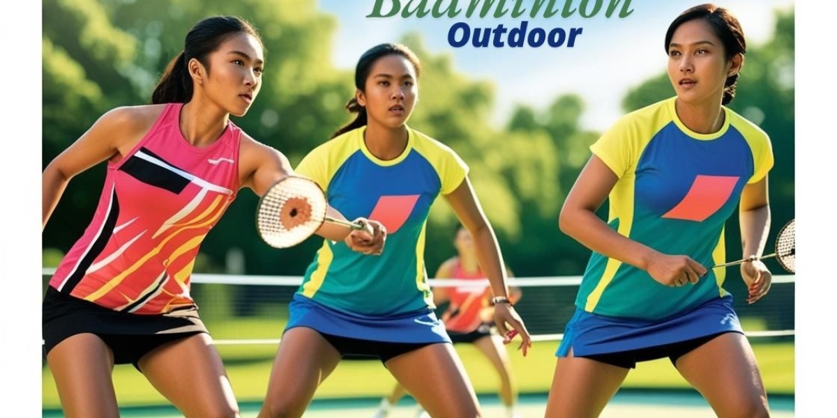 Play on the Best Badminton Courts in Delhi | OSMS Turf