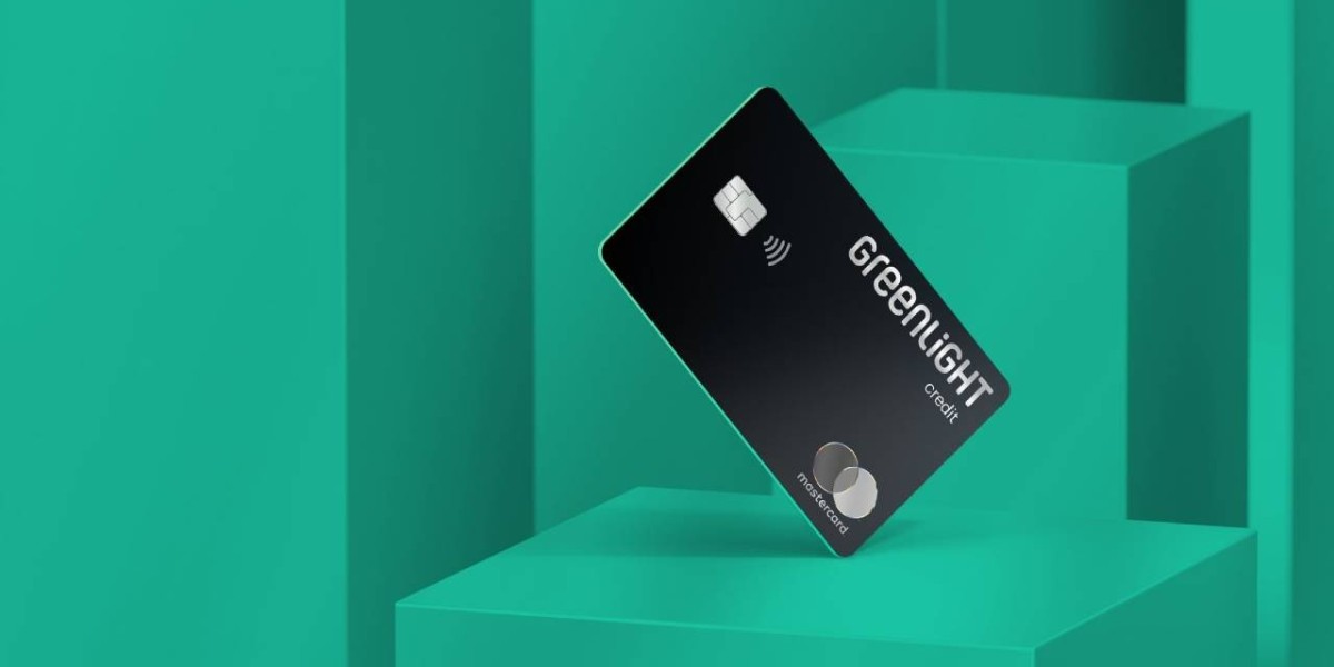 Greenlight Debit Card: Empowering Kids to Manage Money Responsibly