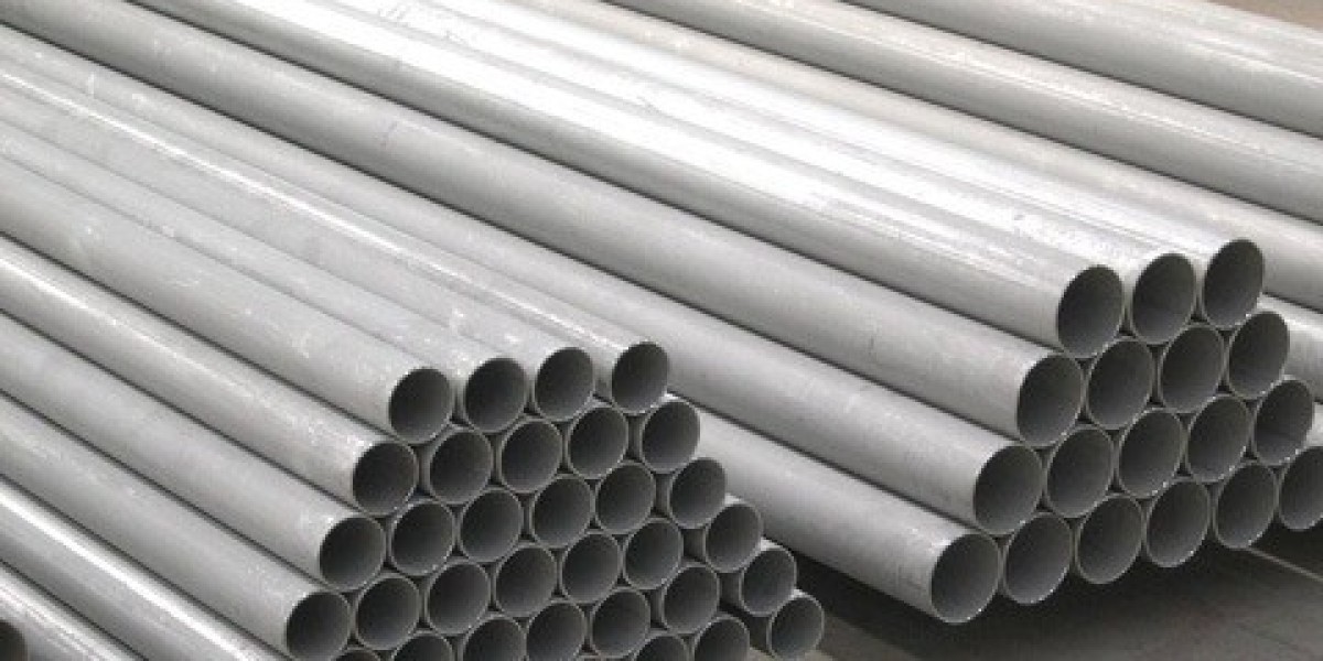 Stainless Steel 304H Seamless Pipes in the Oil & Gas Industry: A Detailed Overview