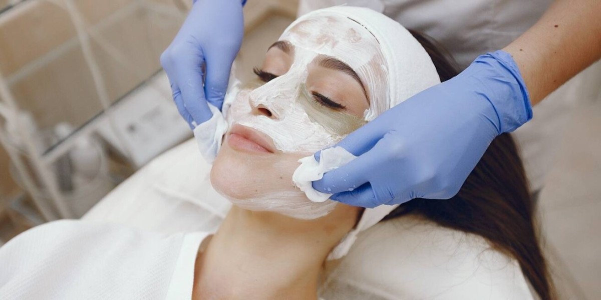 Mesotherapy Treatment in Mumbai – Reduce Wrinkles, Pigmentation & Fine Lines