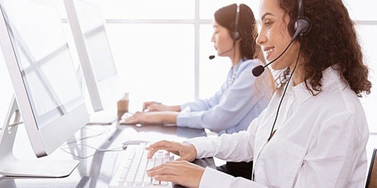 SequelNet's VoIP Solutions for Seamless Retail Customer Support