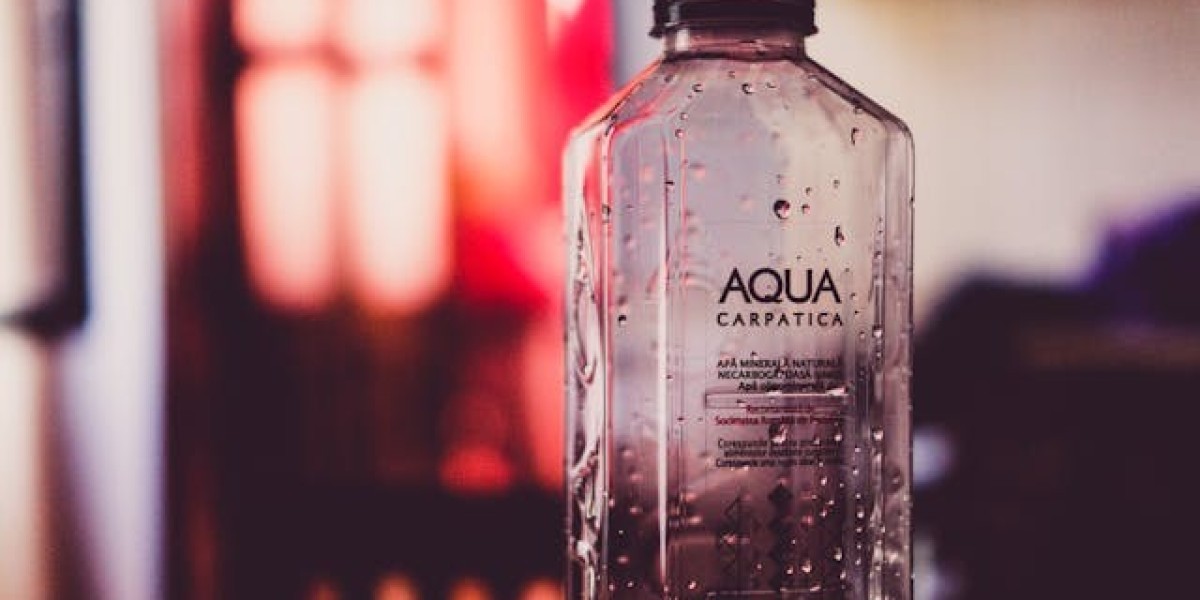 How to Boost Startup Credibility with Brand Kits