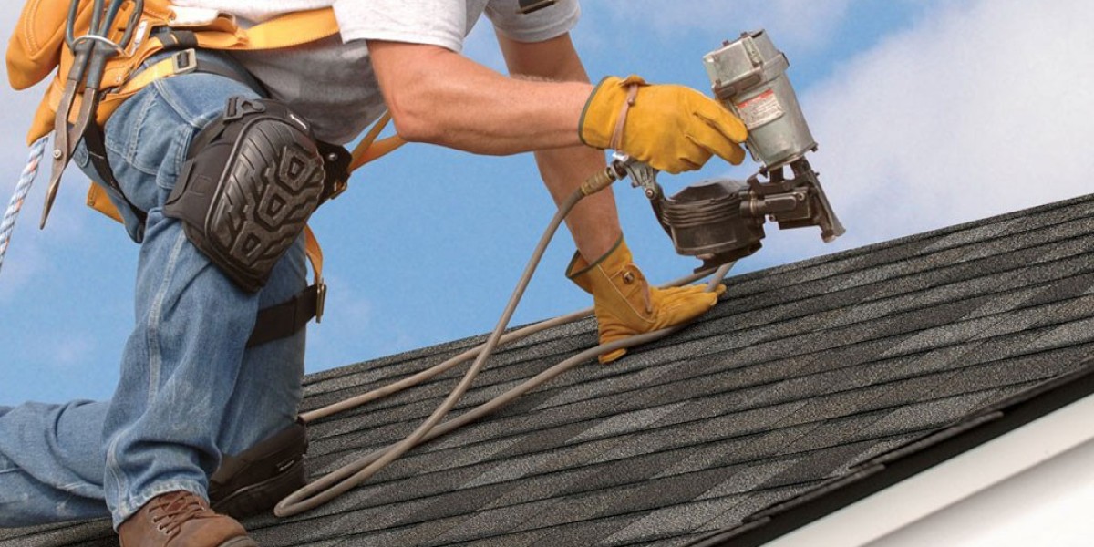 The Business Owner’s Guide to Commercial Roof Maintenance Contracts