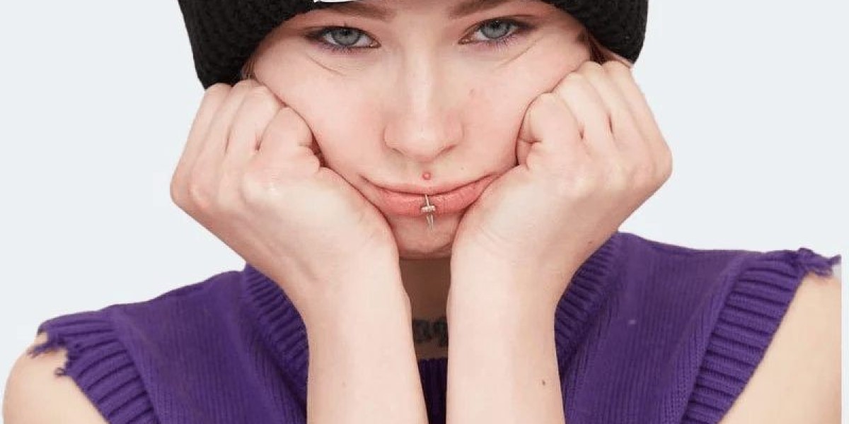 Why People Wear Loverboy hat For Trendy Look