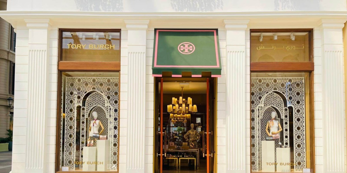 SignWorks Window Display Solutions: Attract More Foot Traffic Today
