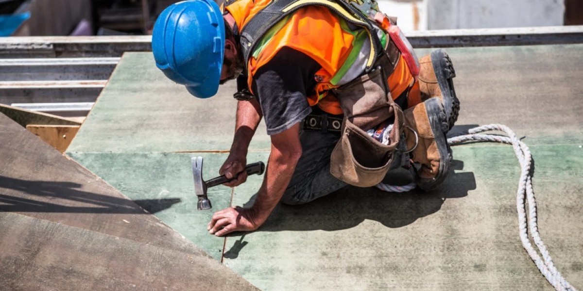 The Ultimate Roof Repair Checklist: What Contractors Won’t Tell You