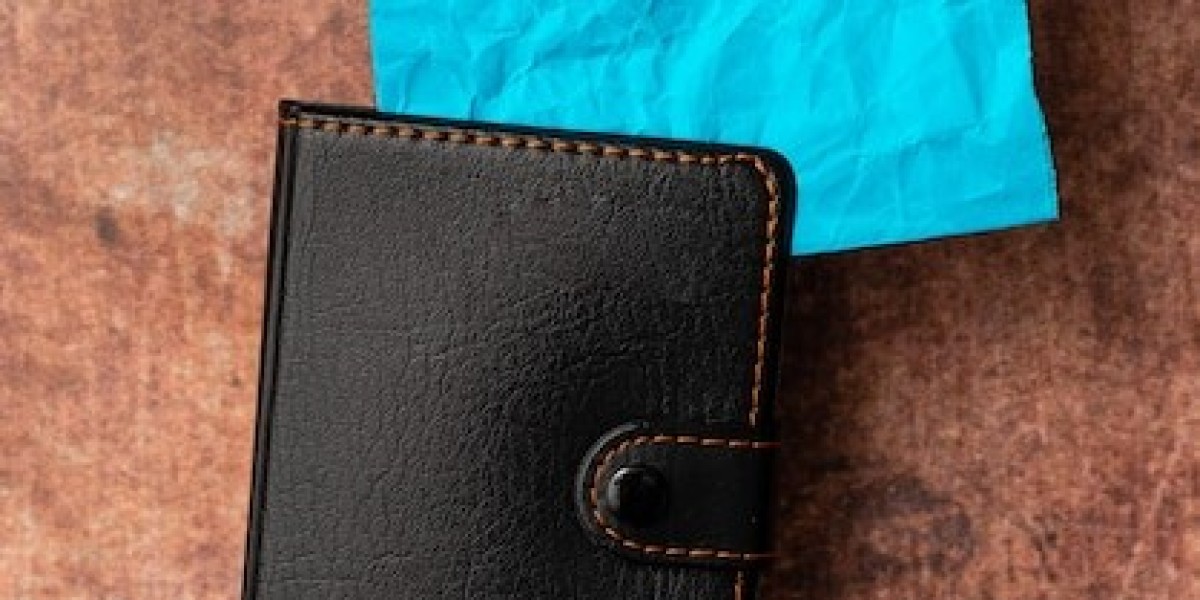 Luxury in Your Pocket: Premium Leather Wallets and AirPods Pro Cases for Men