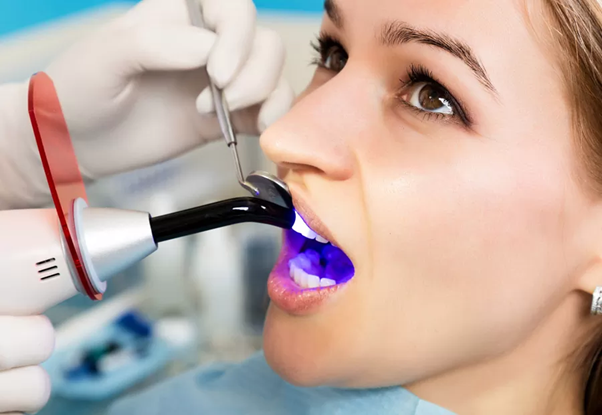 Endodontist vs General Dentist: Who Should Handle Your Root Canal?