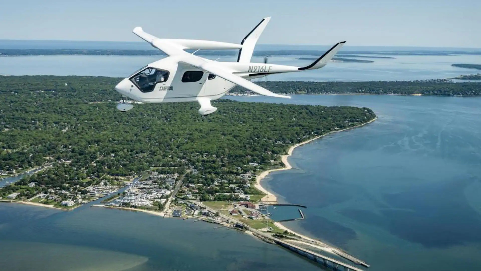  First-Ever Electric Plane in US Flies 130 KM in 30 Minutes — Electric Aircraft News & Innovation - articlebasket.com