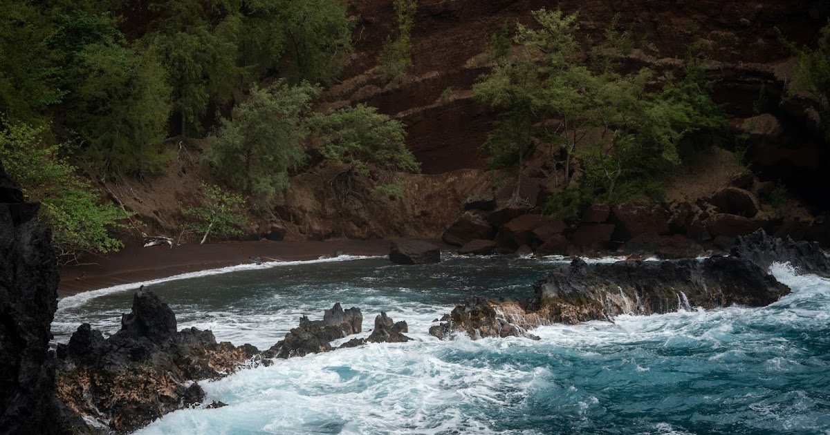 Discover the Magic of a Road Trip to Hana: A Journey Through Hawaii’s Waterfall Wonderland