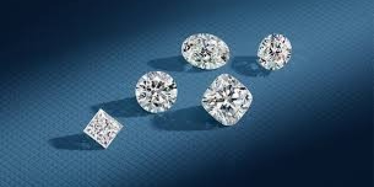 Lab Diamond vs Moissanite: Key Differences