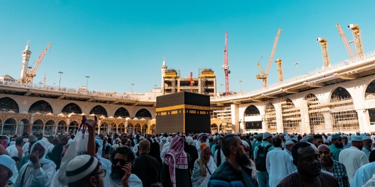Plan a Peaceful Spiritual Journey with a 15-Day Pilgrimage