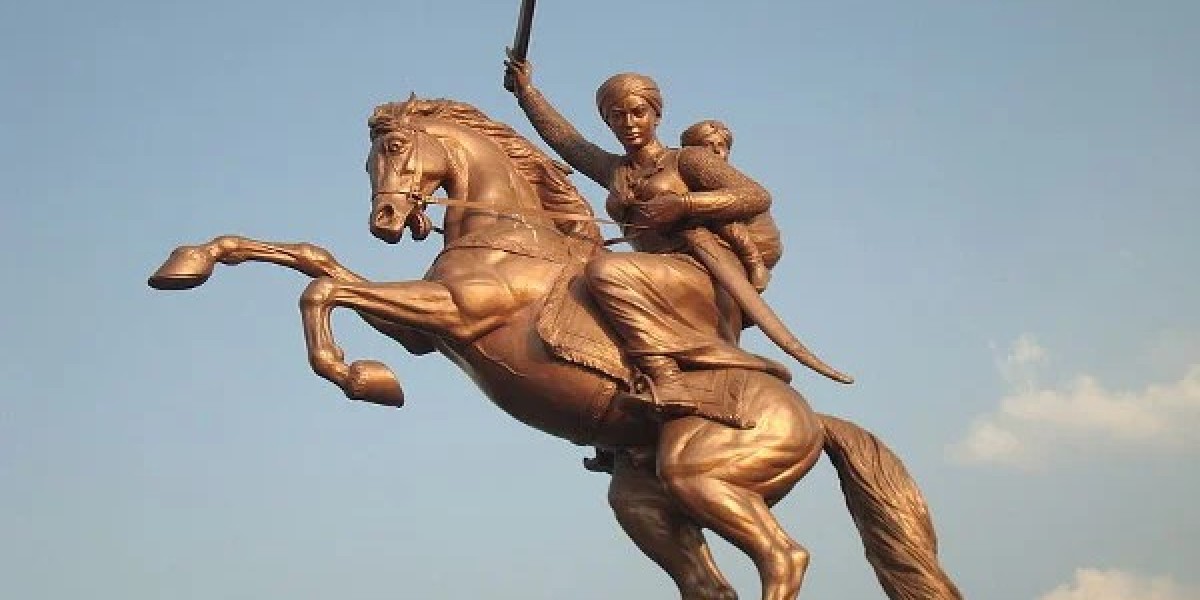 Pune to Solapur Cab