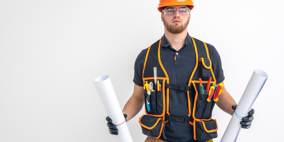 Choosing the Right Builders: Key Factors to Consider