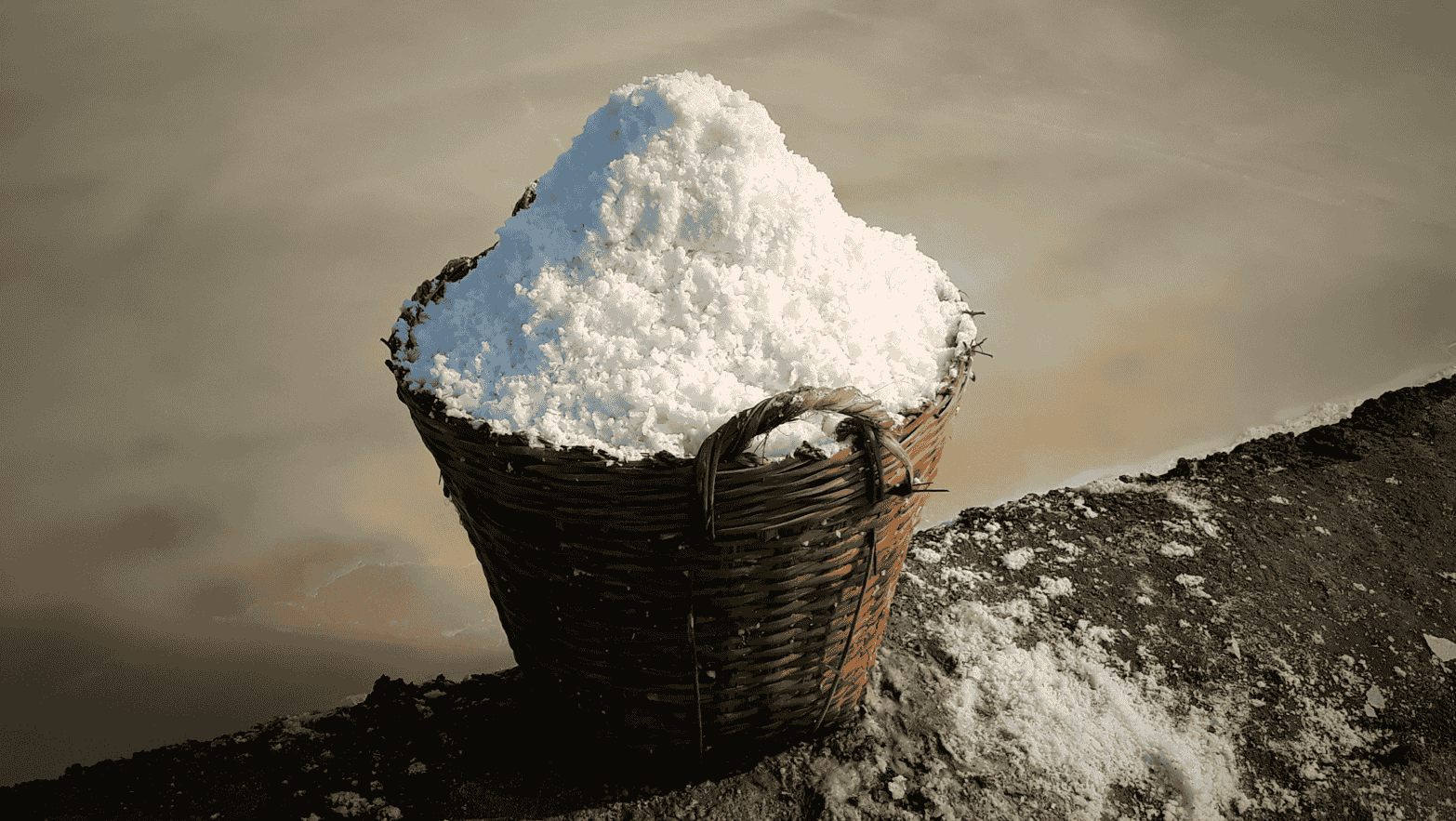 Why should you buy salt from salt manufacturers in India?