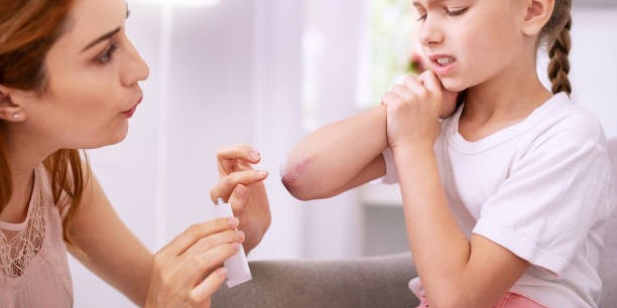 Wound Care at Home: A Safe and Effective Approach to Healing