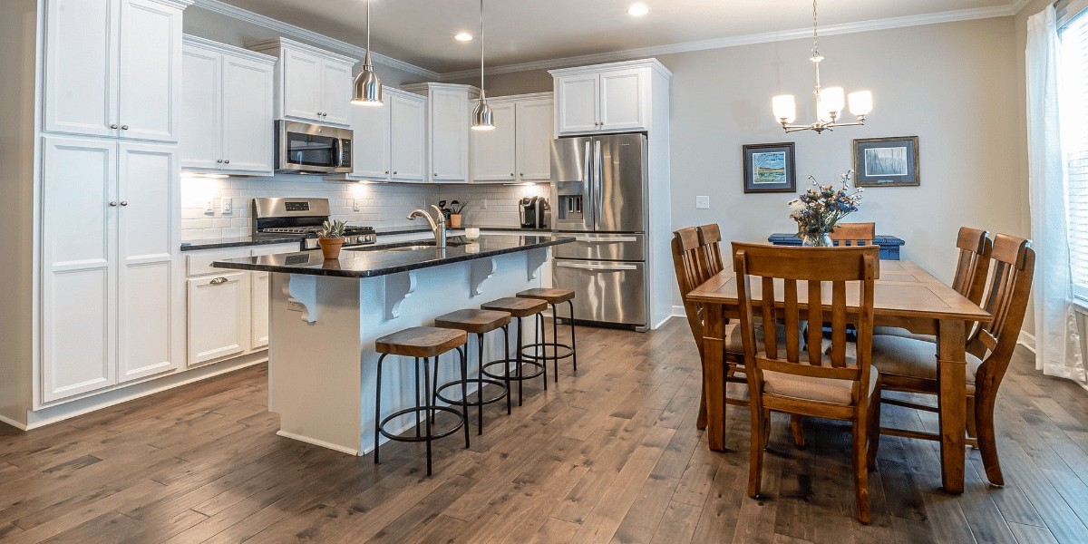 Nikon vs. Canon: Which Is Better for Real Estate Photography?