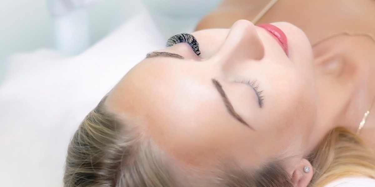 Enhance Your Beauty with Luxury Lash and Brow Services