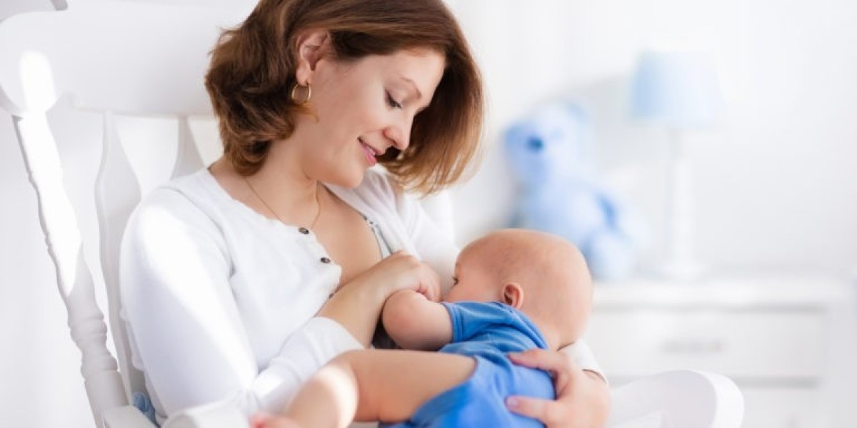 Breastfeeding Benefits & Tips for New Mothers
