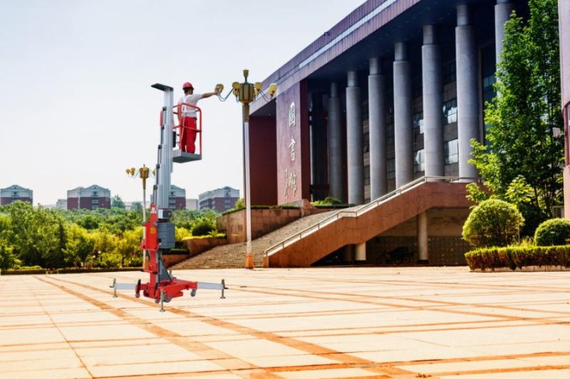 Inside an Aluminum Alloy Lift: Key Components & How They Work