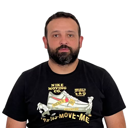 Maxim Nikitin Profile Picture